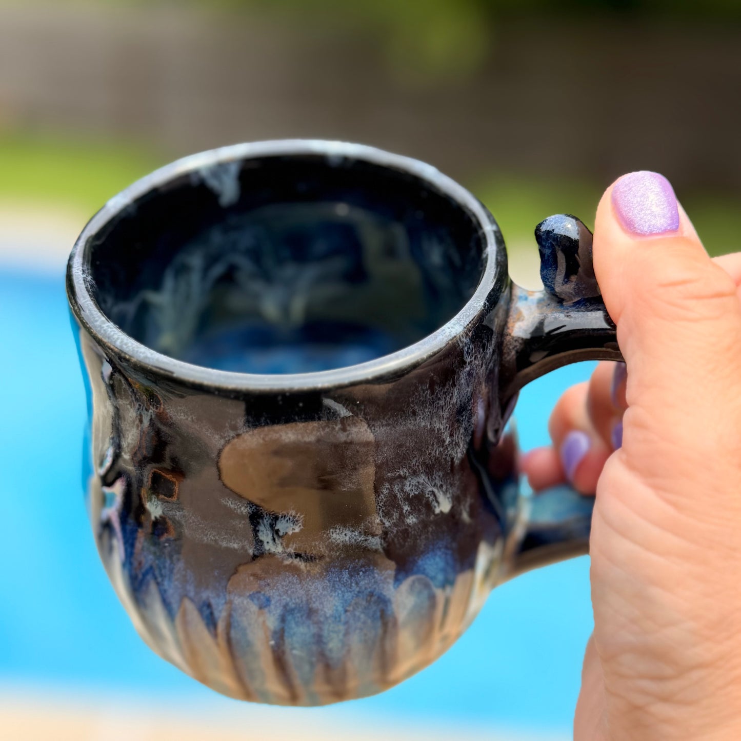 Fluted bird handle mug