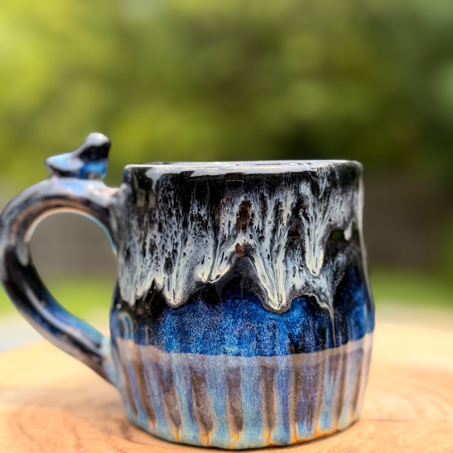 Fluted bird handle mug